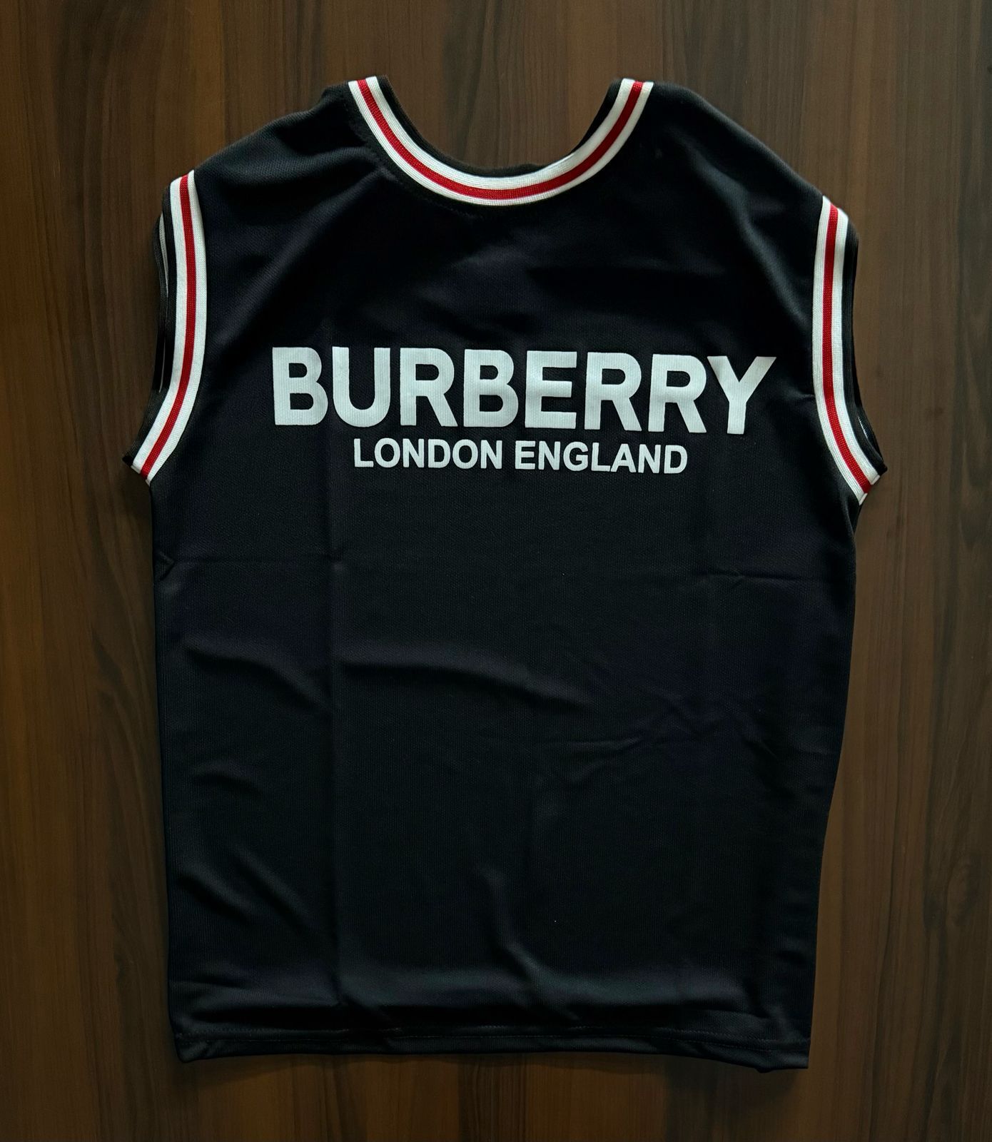 Burberry Sando